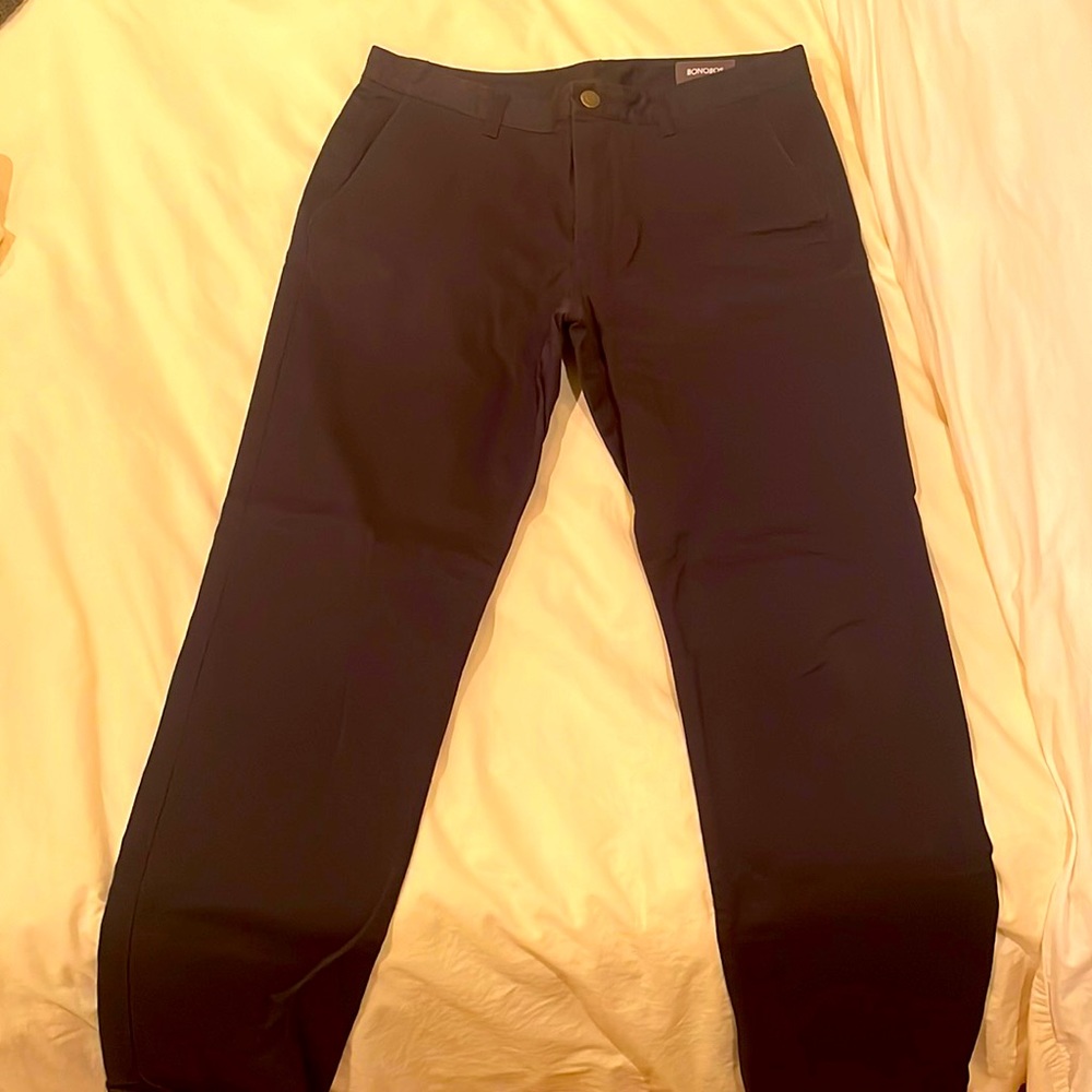Bonobos slim fit chinos in navy blue